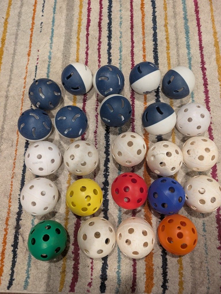24 Plastic Practice Baseballs