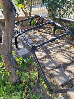 2020 -2025 Stock Cage ,Roof With Bar Light