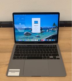 13" MacBook Pro Touchbar M2 8 Core*500GB SSD*24GB RAM