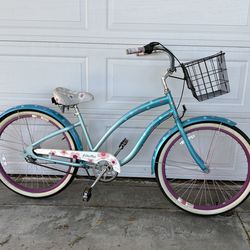 Beautiful 3 Speed Electra 26” Wheels Beach Cruiser Bike