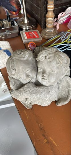 Double Cherub Angel Concrete Garden Statue