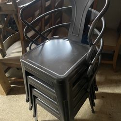 Metal Chairs Used In Staging