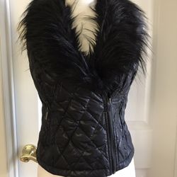 New w/Tag Down Puffer Vest, Faux Fur Sz S/M $90