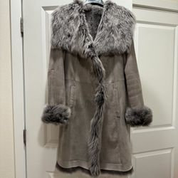 Natural Sheepskin Fur Coat.
