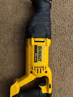 Sawzall Dewalt 20v only tool