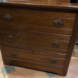 Beautiful Solid Cherry Wood Chest