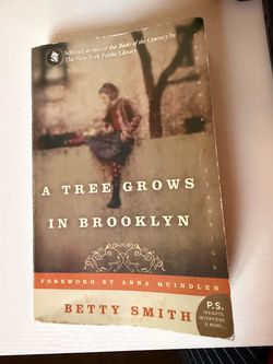 A Tree Grows in Brooklyn Book