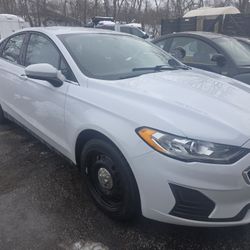 2020 Ford Fusion