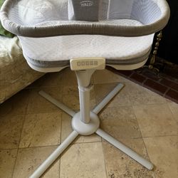 HALO BassiNest Swivel Sleeper Luxe - Dove Gray Tweed