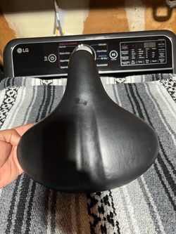 Viscount cruiser/comfort bicycle seat
