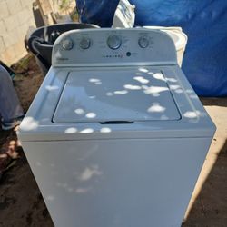 Whirlpool Washer Works Good Good Condition $180 Delivery Is Available For Gas Money