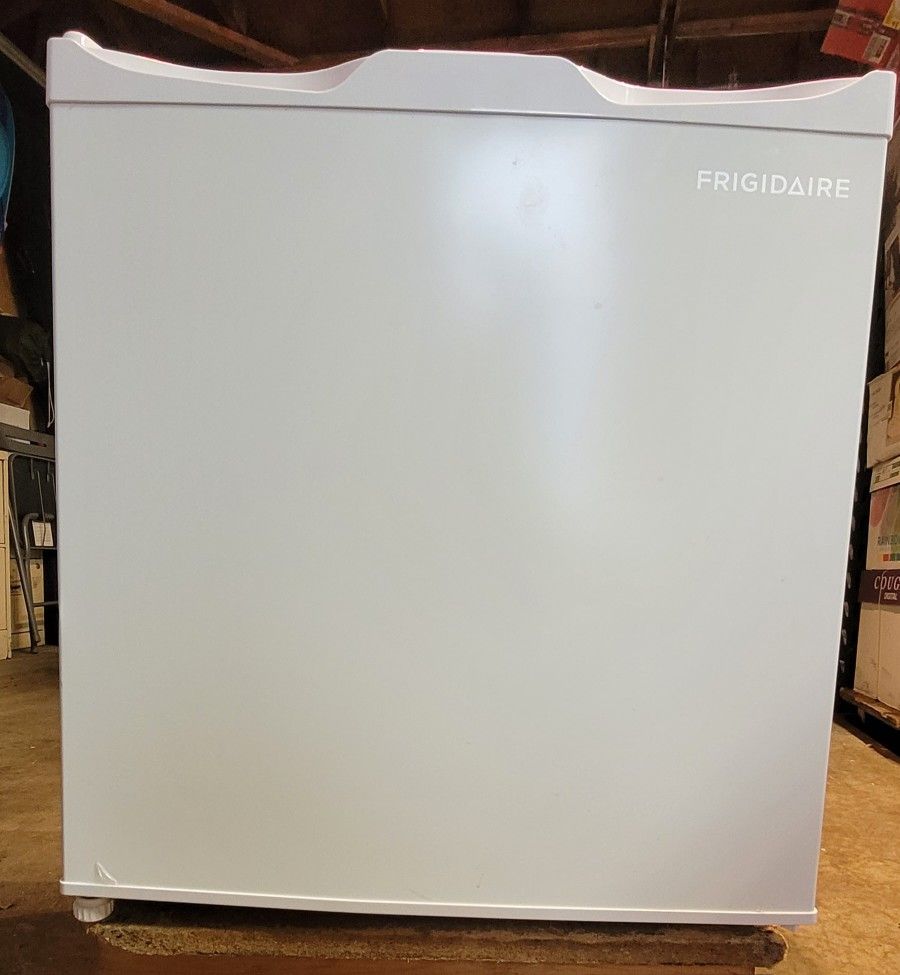 Small Refrigerator Frigidaire 19" H X 17.5 W X17"  Like New