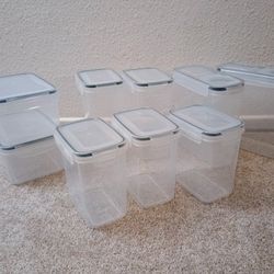 Assorted food storage containers BPA free Airtight