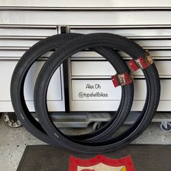 NEW S&M 26x2.40” SPEEDBALL BLACK BMX TIRES maxxis hookworm panaracer gravel king vee kenda wtb cult vans box three booze covid 26 cruiser
