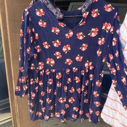 Women’s Clothing 