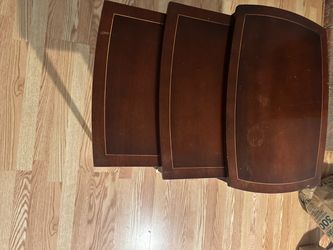 Antique/vintage nesting tables