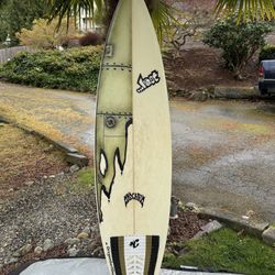 Lost mayhem Surfboard 6’6”