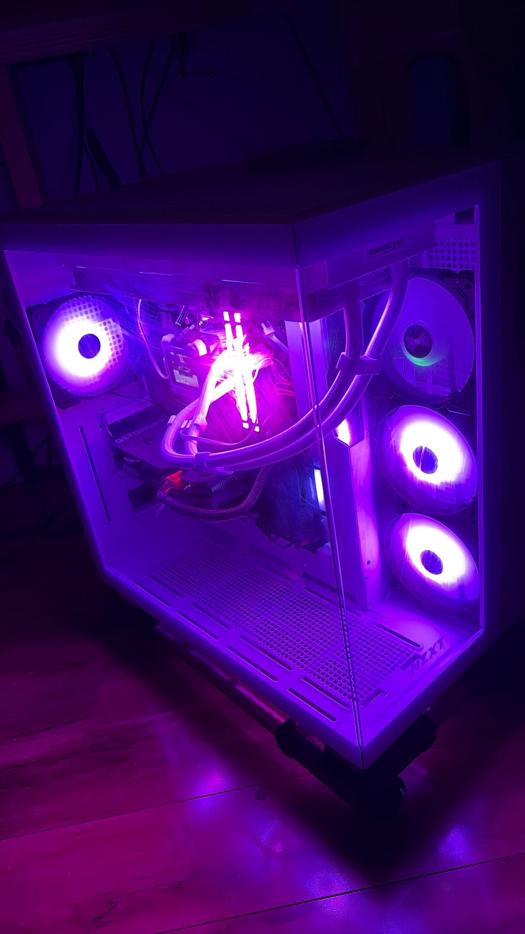 Custom Built High End Gaming Pc With 3 27inch Curved Monitors