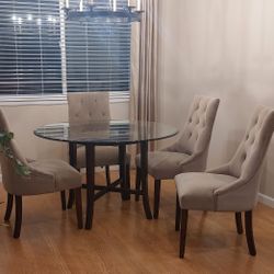 Glass Top Table And 4 Dining Chairs In Exellent Condition