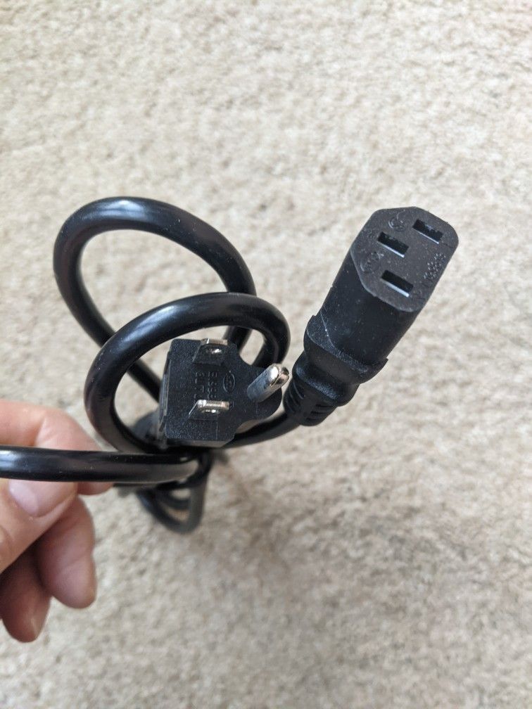 Standard 3 Pin Power Cord 