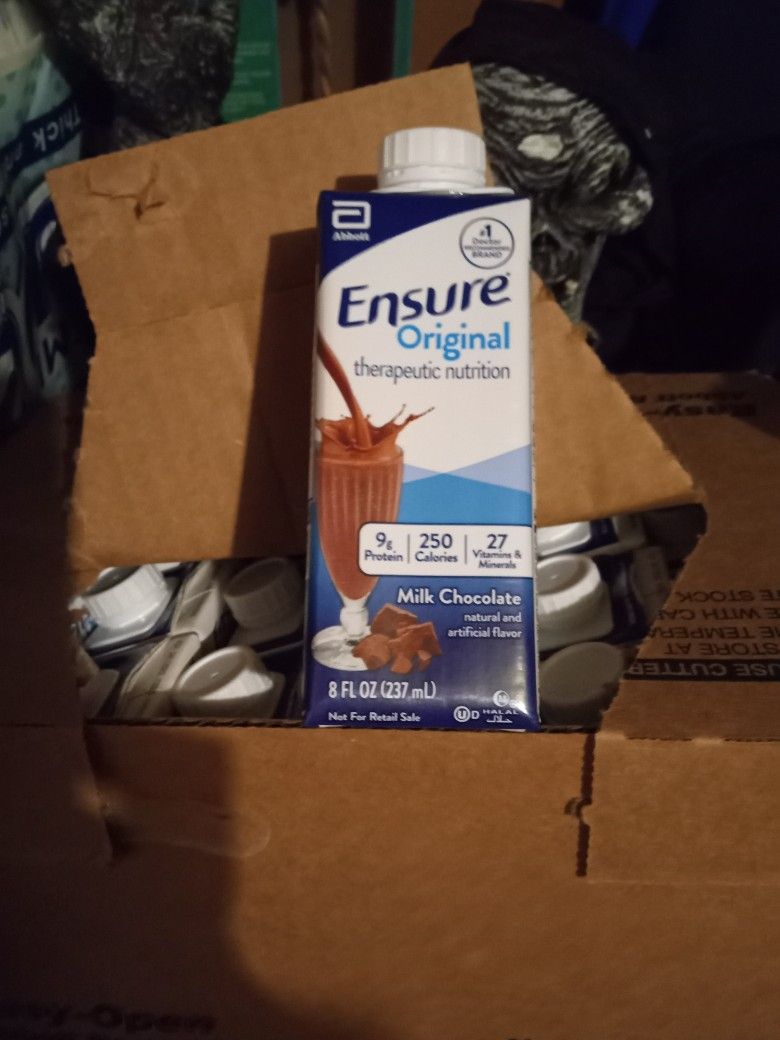 ENSURE CHOCOLATE DRINK CASE OF 24