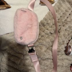 Lululemon Fleece Belt Bag 
