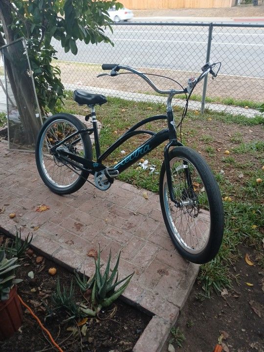 Electra E-bike Brand New.  Never Even Used It 