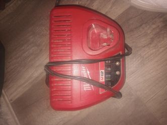 M12 Milwaukee battery charger