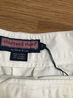 Vineyard vines shorts / size 2