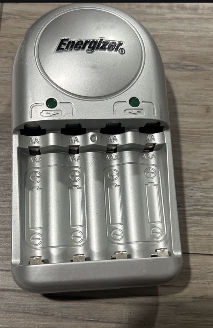 2 Rechargeable battery Chargers
