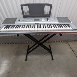 Yamaha DGX-230 Digital Keyboard With Stand And Music Stand