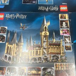 Lego Box 71043 Hogwarts Castle