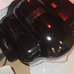 NEW GEORGE FOREMAN  Lean Mean Fat Grilling Machine Model GR8BLK