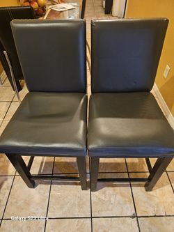 2 Chairs