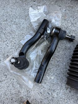 Inner And Outer Tie Rods And Boot Replacements