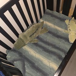 Portable Crib- No Mattress 