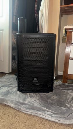 JBL PRX712 Speaker