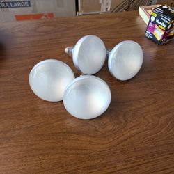 Used 4 Incandescent  BR40  Recessed Lighting Bulbs