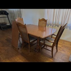 Dining room table with four chairs good quality made in the United States