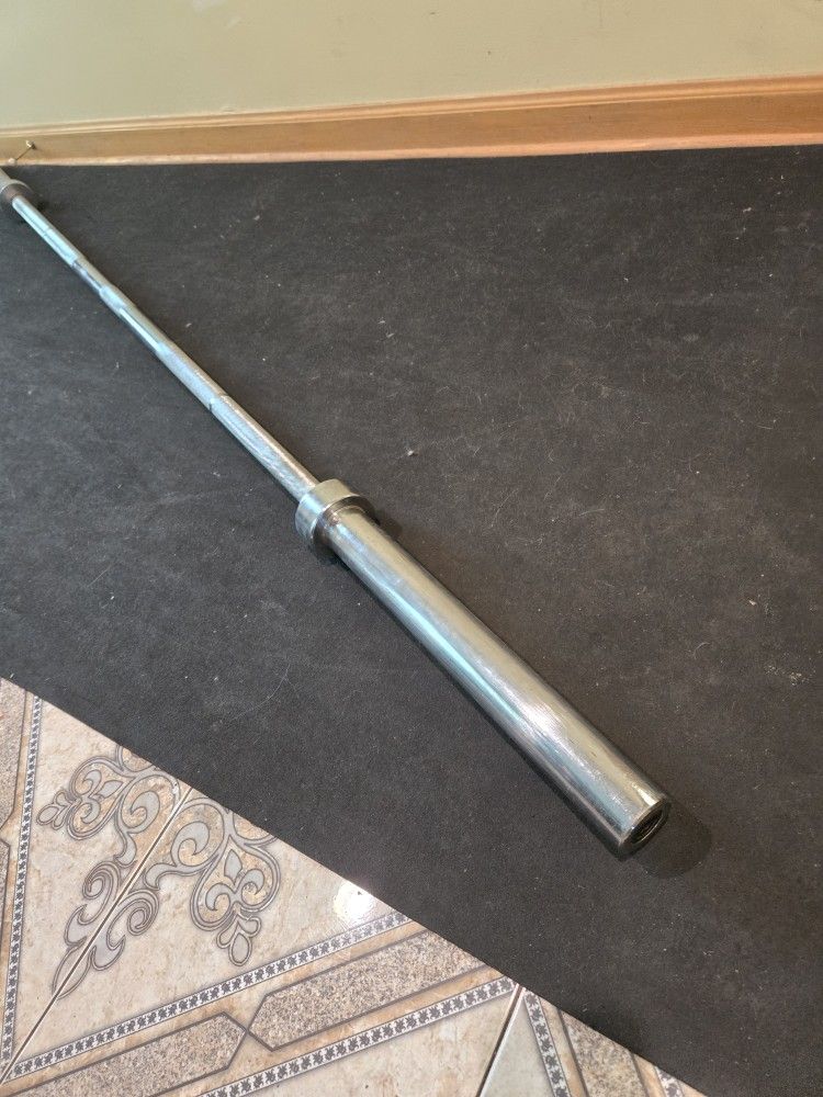 42lb 7ft Olympic Power Bar Barbell--