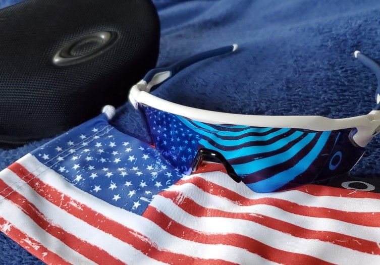 Oakley Youth Radar EV Path Sunglasses
