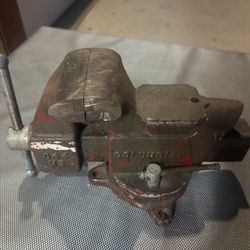 Columbia d44/M2  usa made small vice  4in/ USA MADE