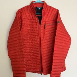 Eddie Bauer Men’s First Ascent microtherm down jacket - men’s Medium 
