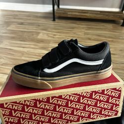 Men’s Vans Size 11