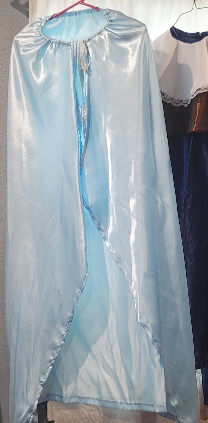 Capa Azul Cielo De Satin 