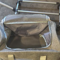 Pet Carrier With Wheels 