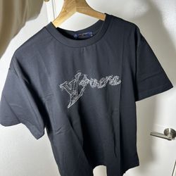 Authentic Louis Vuitton Black T-Shirt w/ Scribble Logo Print Size L