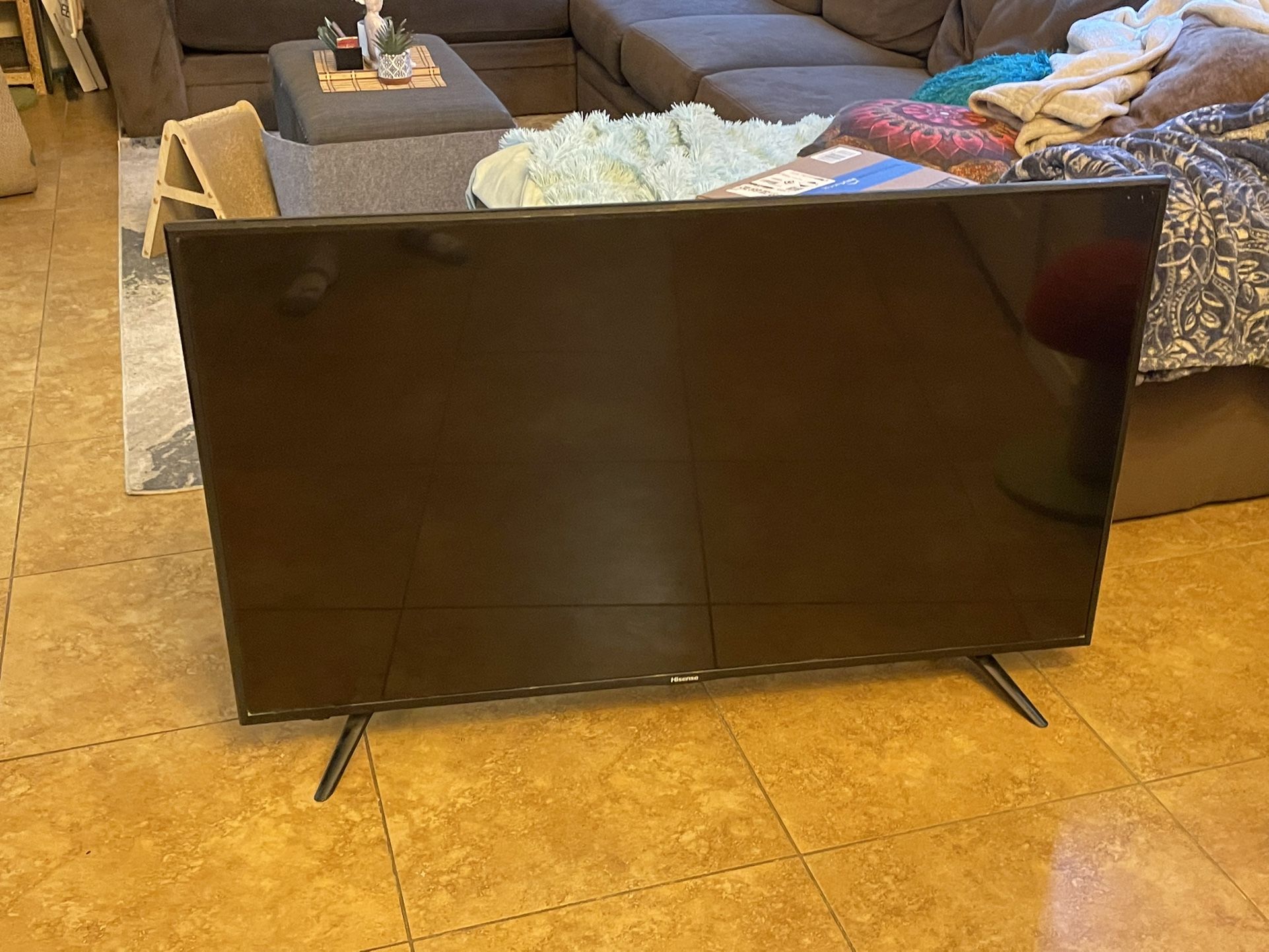 Hisense 55” Smart Tv