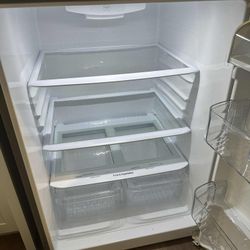 LG Refrigerate 