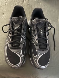 New Balance Low-Top Sneakers Black Gray